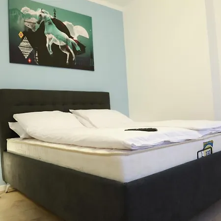 Blue And Rose Cozy - Quiet In The Location - Self Check-in - 5th Floor With Elevator * Сараєво
