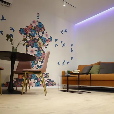 Blue And Rose Cozy - Quiet In The Location - Self Check-in - 5th Floor With Elevator Апартаменти Сараєво