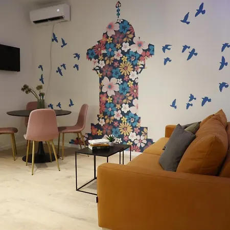 Blue And Rose Cozy - Quiet In The Location - Self Check-in - 5th Floor With Elevator Апартаменти